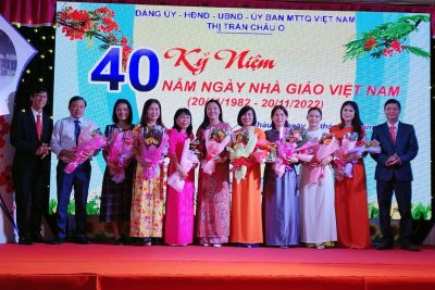 Kỉ niệm 40 năm Ngày Nhà giáo Việt Nam